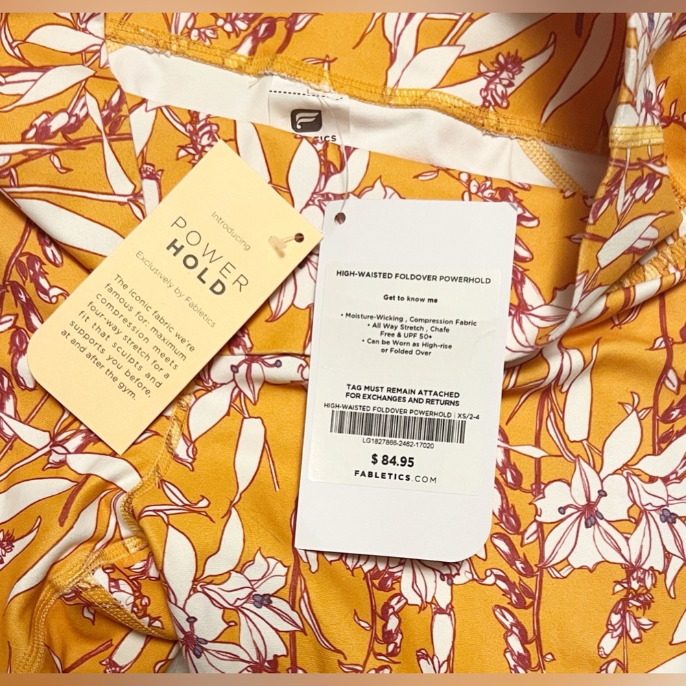 Fabletics NWT XS High-Waisted Fold Over PowerHold 7/8 Legging in Poetic Posy - Picture 5 of 7